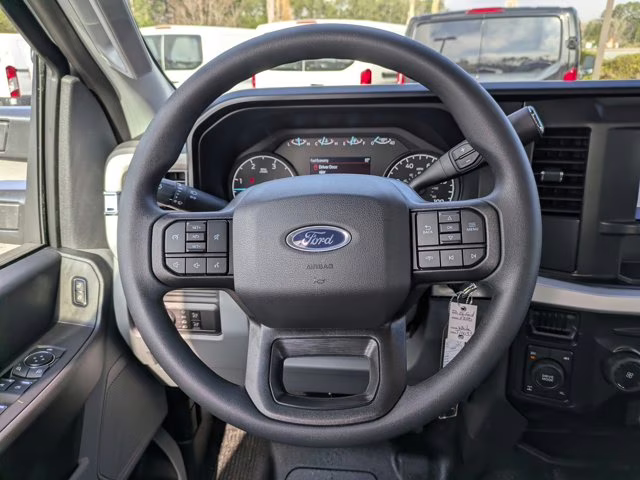 2026 Oxford White Ford Super Duty F-250 SRW XL 4X4 Truck