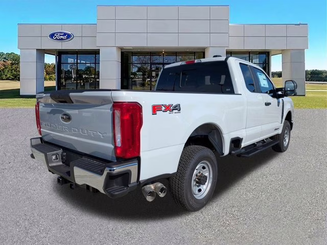 2026 Avalanche Ford Super Duty F-250 SRW XL 4X4 Truck