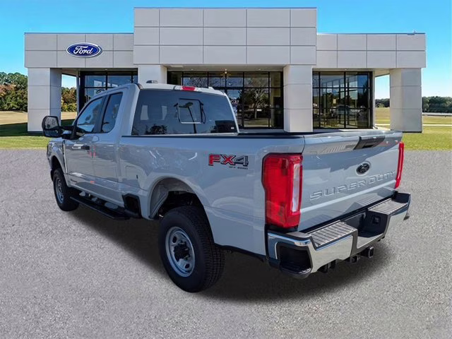 2026 Avalanche Ford Super Duty F-250 SRW XL 4X4 Truck