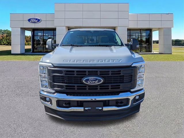 2026 Avalanche Ford Super Duty F-250 SRW XL 4X4 Truck