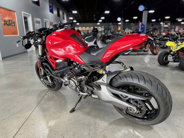 2019 RED Ducati Monster 821 Ducati Red Motorcycle