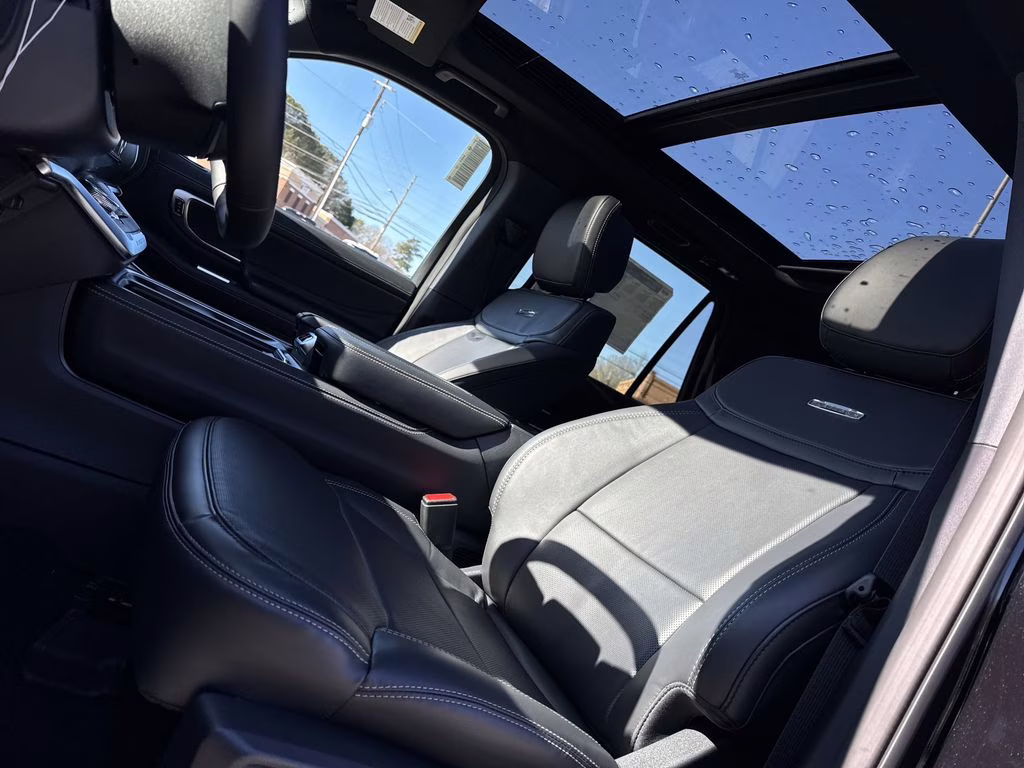 2026 Black Metallic Ford Expedition Max Platinum 4X4 SUV