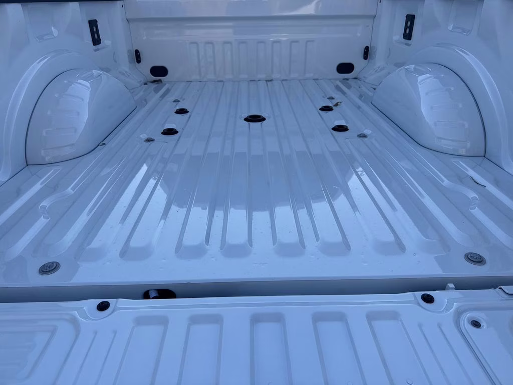 2026 White Metallic Ford Super Duty F-250 SRW Platinum 4X4 Truck