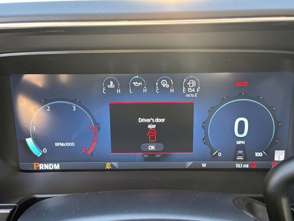 2026 White Metallic Ford Super Duty F-250 SRW Platinum 4X4 Truck