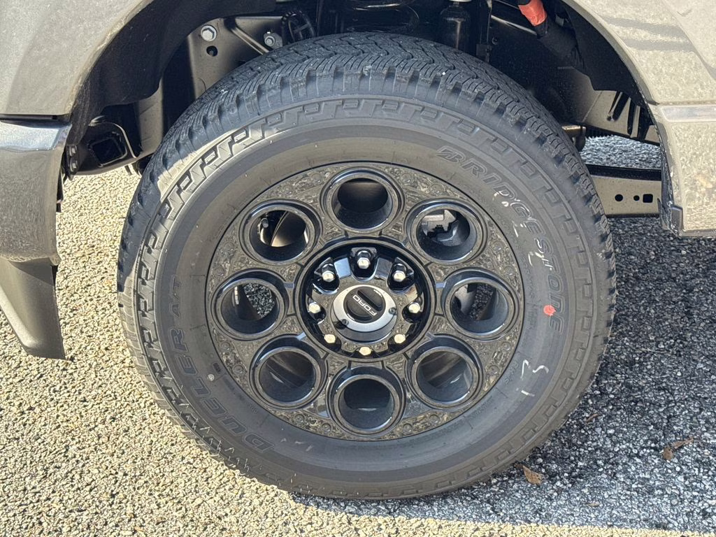 2026 Gray Metallic Ford Super Duty F-250 SRW Lariat 4X4 Truck