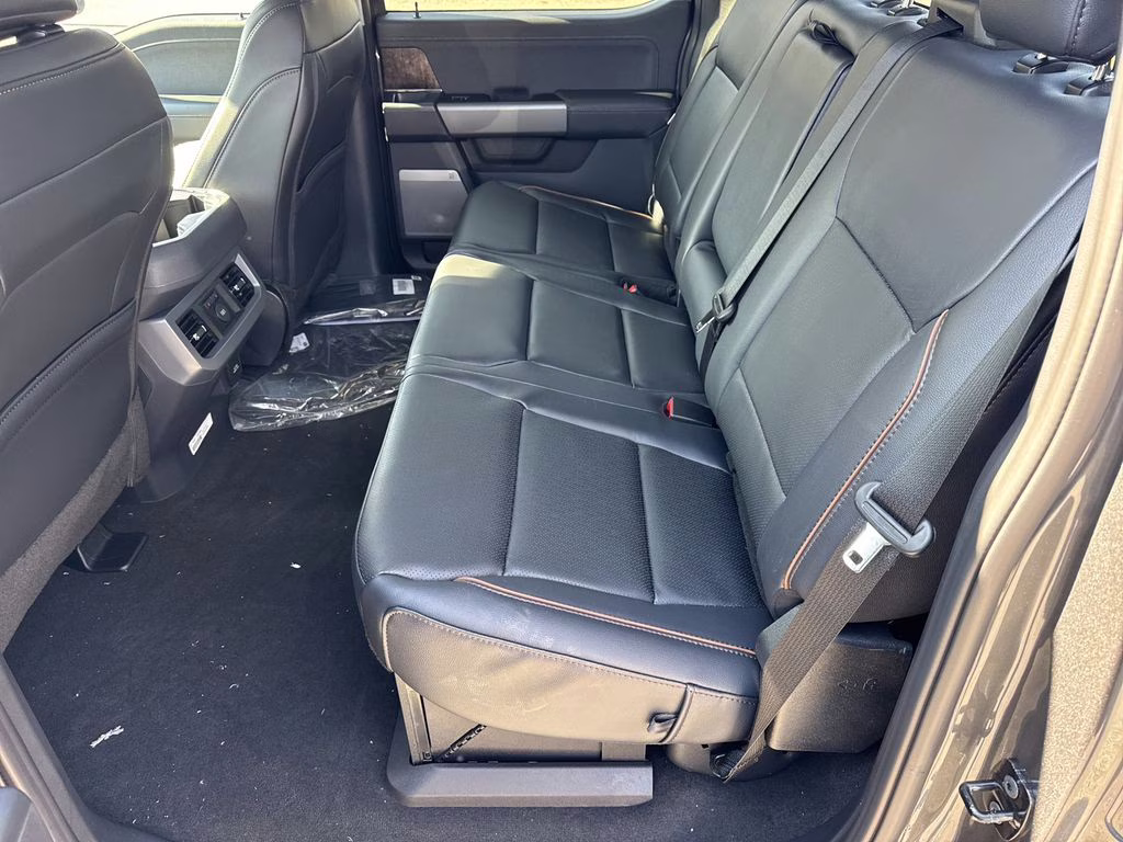 2026 Gray Metallic Ford Super Duty F-250 SRW Lariat 4X4 Truck