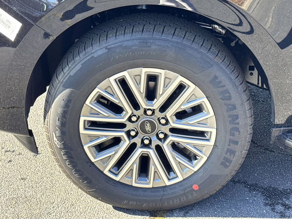 2026 Black Metallic Ford Expedition Max Platinum 4X4 SUV