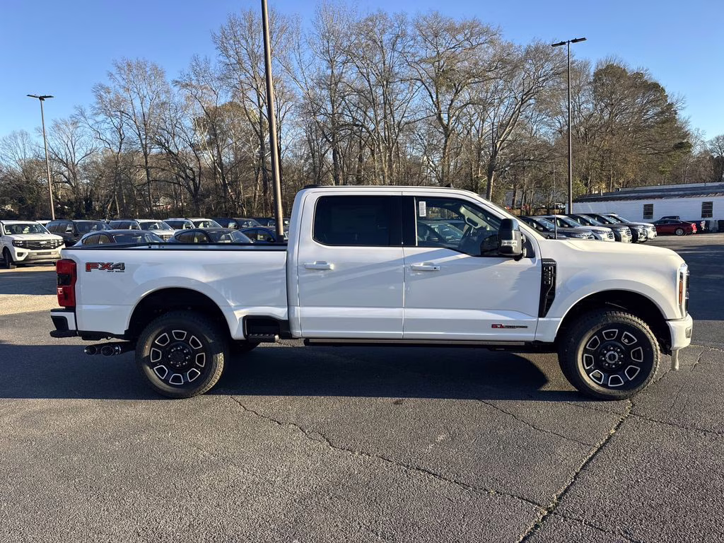 2026 White Metallic Ford Super Duty F-250 SRW Platinum 4X4 Truck