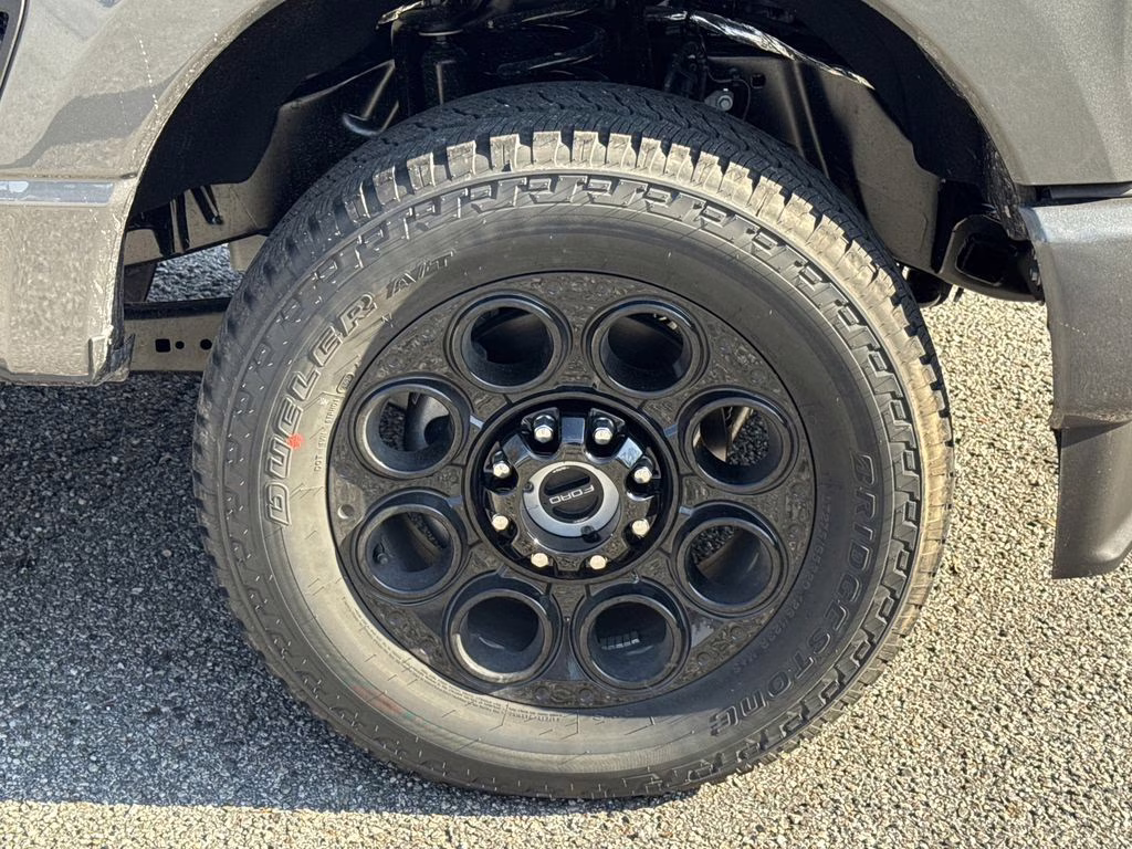 2026 Gray Metallic Ford Super Duty F-250 SRW Lariat 4X4 Truck