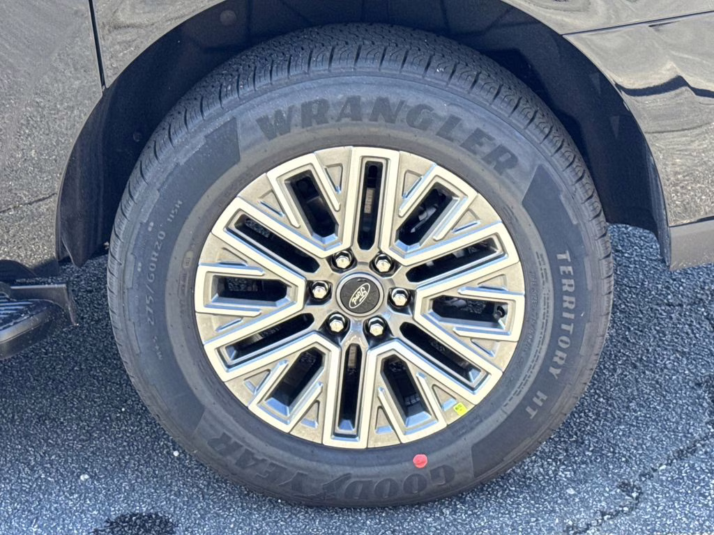2026 Black Metallic Ford Expedition Max Platinum 4X4 SUV