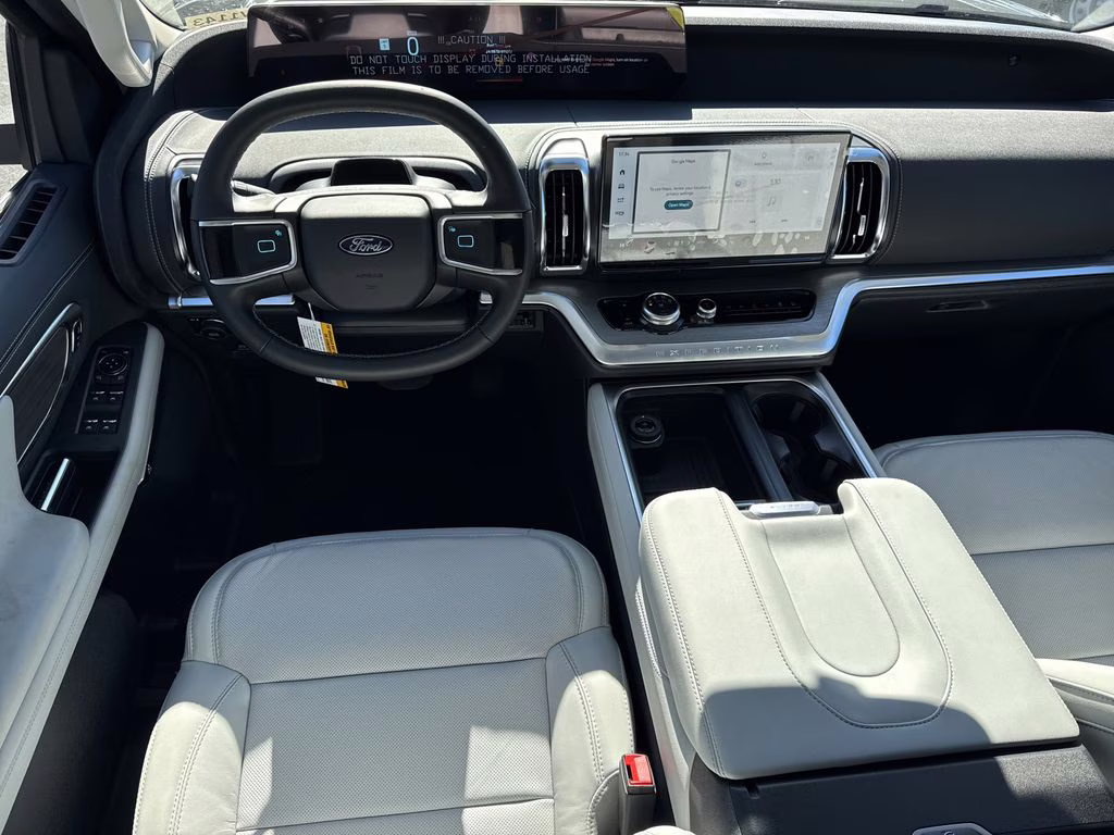 2026 Black Metallic Ford Expedition Max Platinum 4X4 SUV