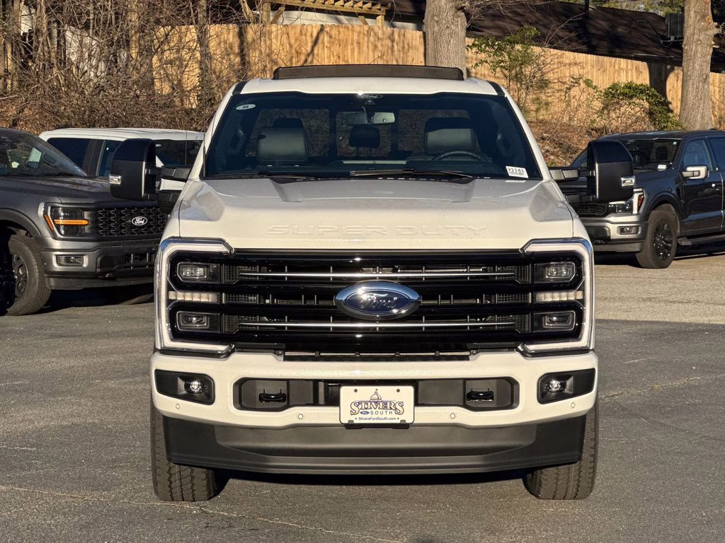 2026 White Metallic Ford Super Duty F-250 SRW Platinum 4X4 Truck