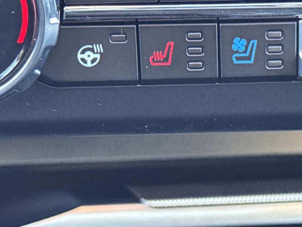 2026 White Metallic Ford Super Duty F-250 SRW Platinum 4X4 Truck