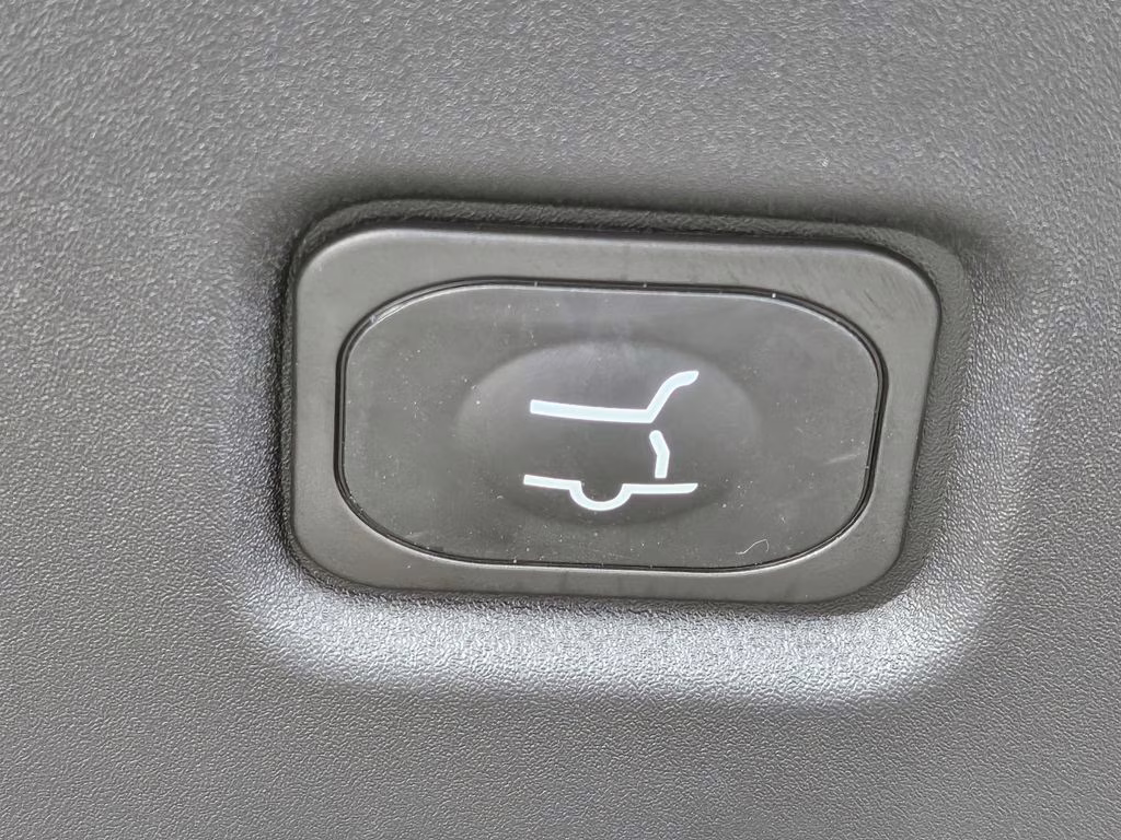 2026 Gray Metallic Ford Expedition Max Active 4X4 SUV