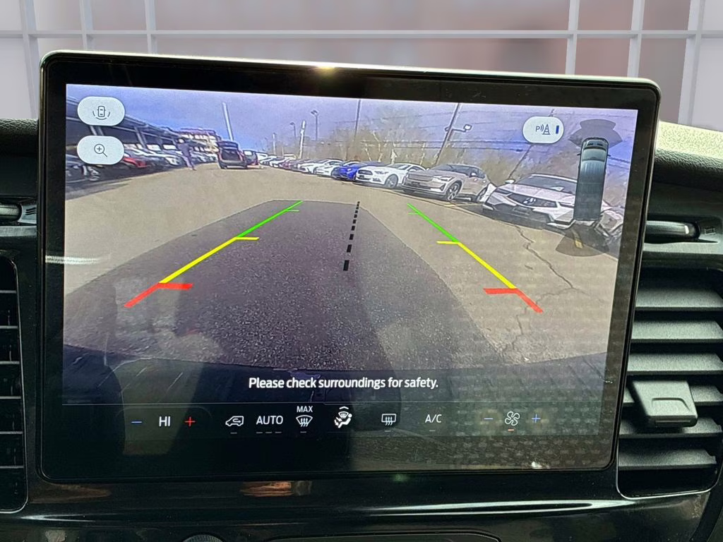 2023 Oxford White Ford Transit-350 XLT RWD Crossover