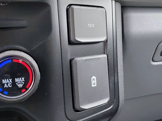 2026 Oxford White Ford Super Duty F-450 DRW XL 4X4 Chassis