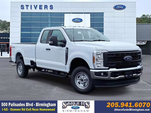 2026 Oxford White Ford Super Duty F-250 SRW XL 4X4 Truck