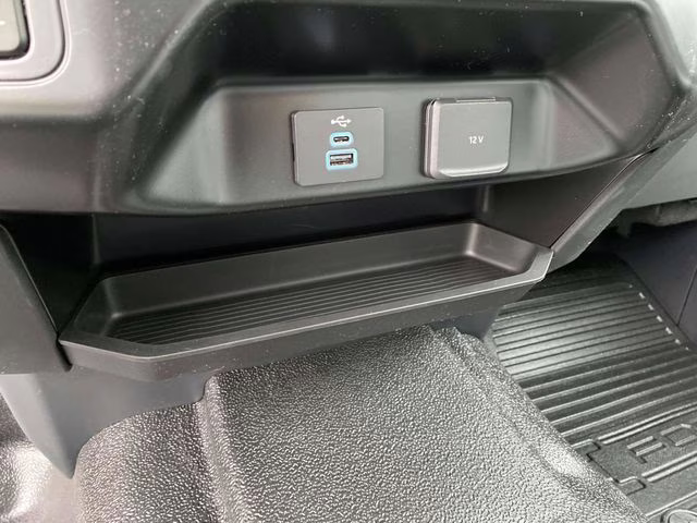 2026 Oxford White Ford Super Duty F-250 SRW XL 4X4 Truck