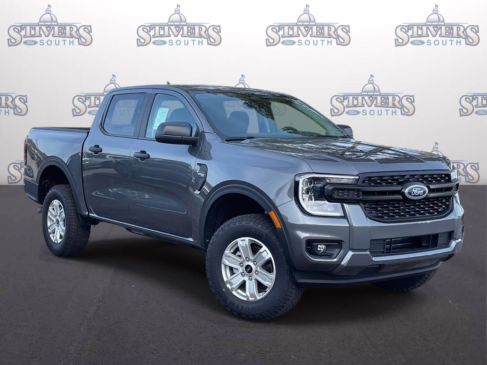 2025 Gray Metallic Ford Ranger XL RWD Truck