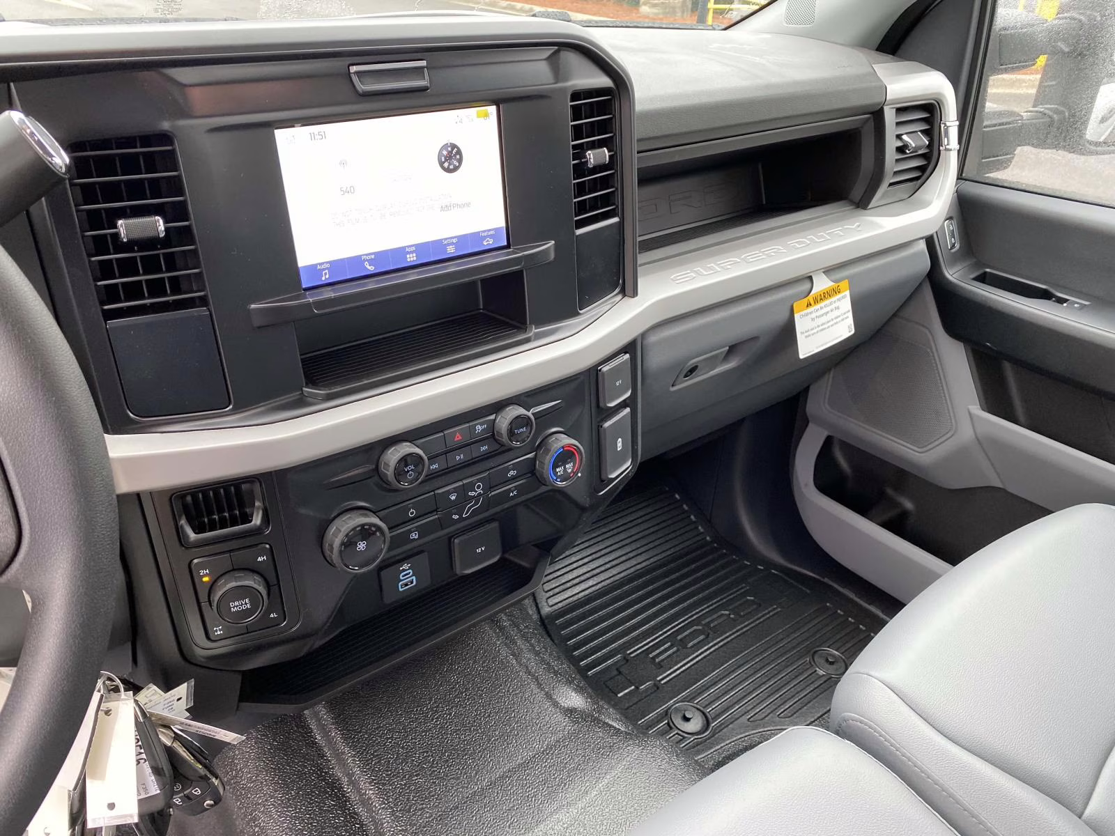 2026 Oxford White Ford Super Duty F-250 SRW XL 4X4 Truck