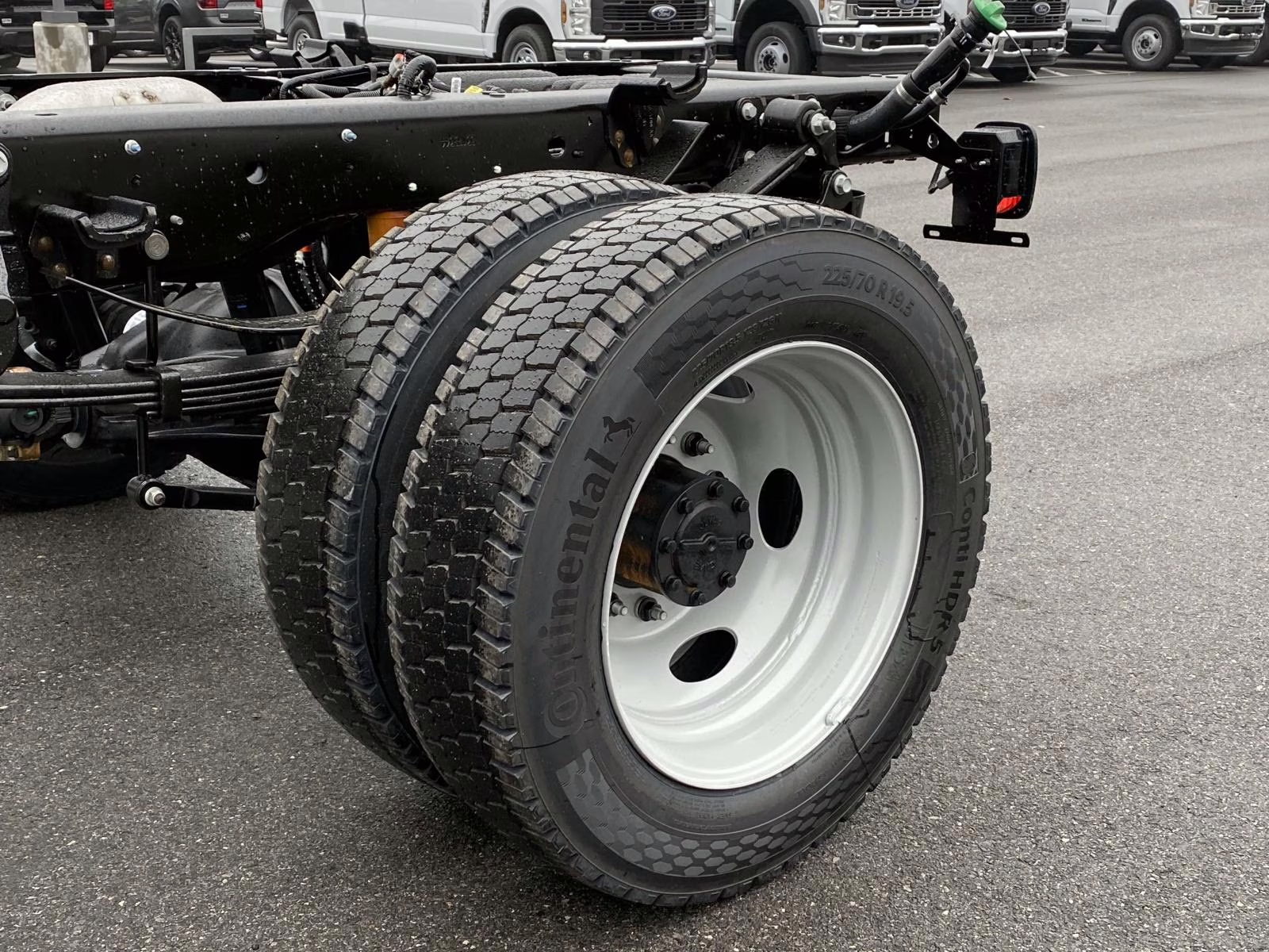 2026 Oxford White Ford Super Duty F-450 DRW XL 4X4 Chassis