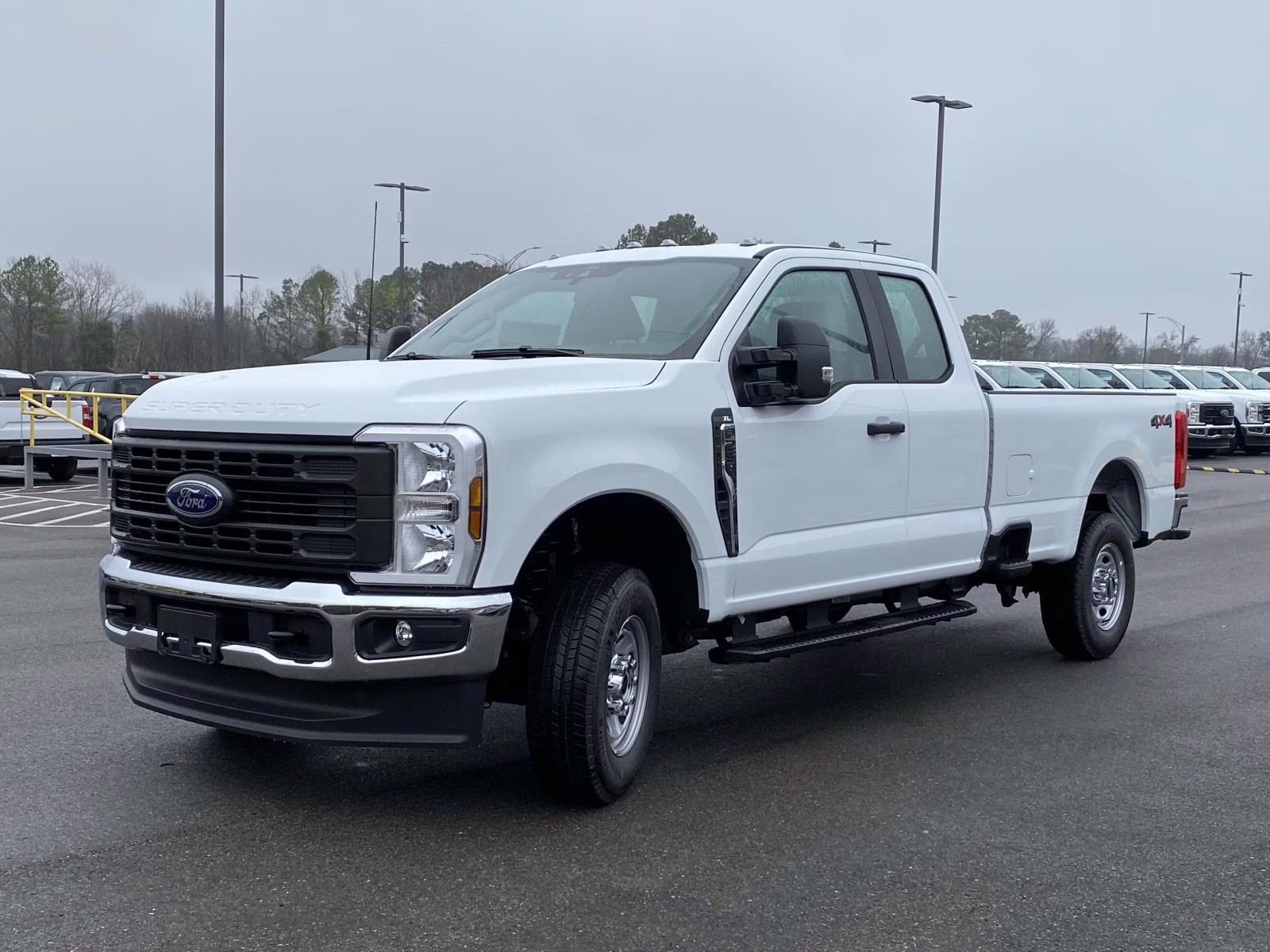 2026 Oxford White Ford Super Duty F-250 SRW XL 4X4 Truck