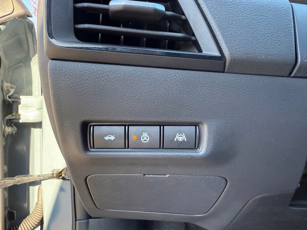 2026 Atlantic Gray Metallic Nissan Sentra SR FWD Sedan