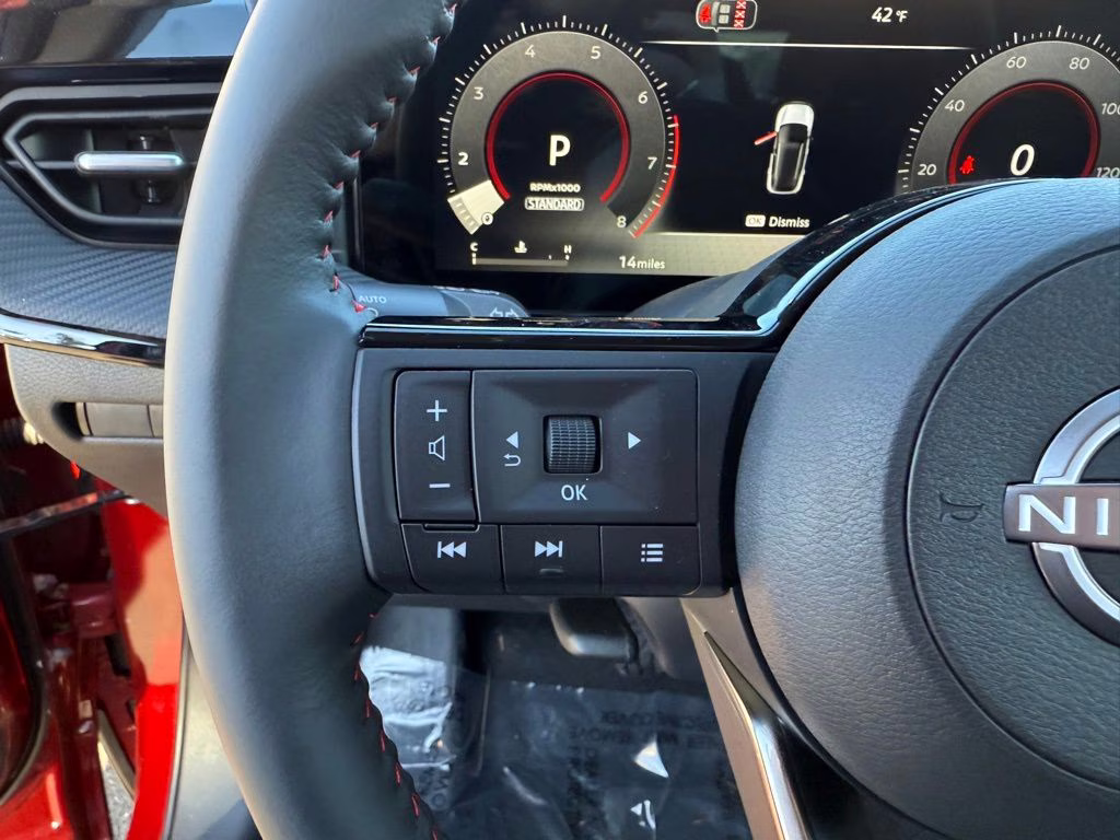 2026 Scarlet Ember Tintcoat Nissan Kicks SR AWD SUV