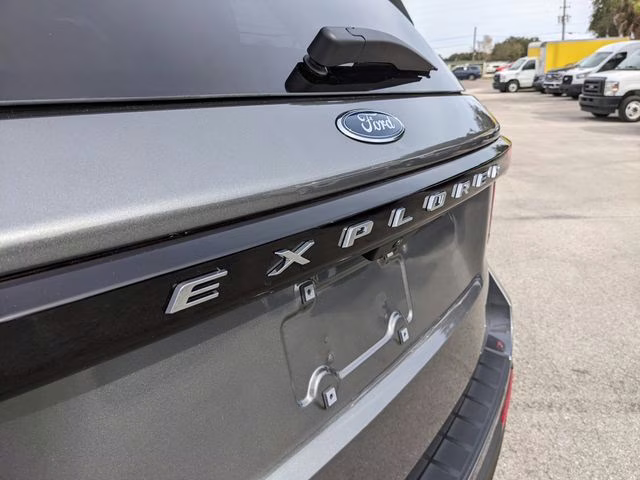 2026 Carbonized Gray Metallic Ford Explorer Active RWD SUV