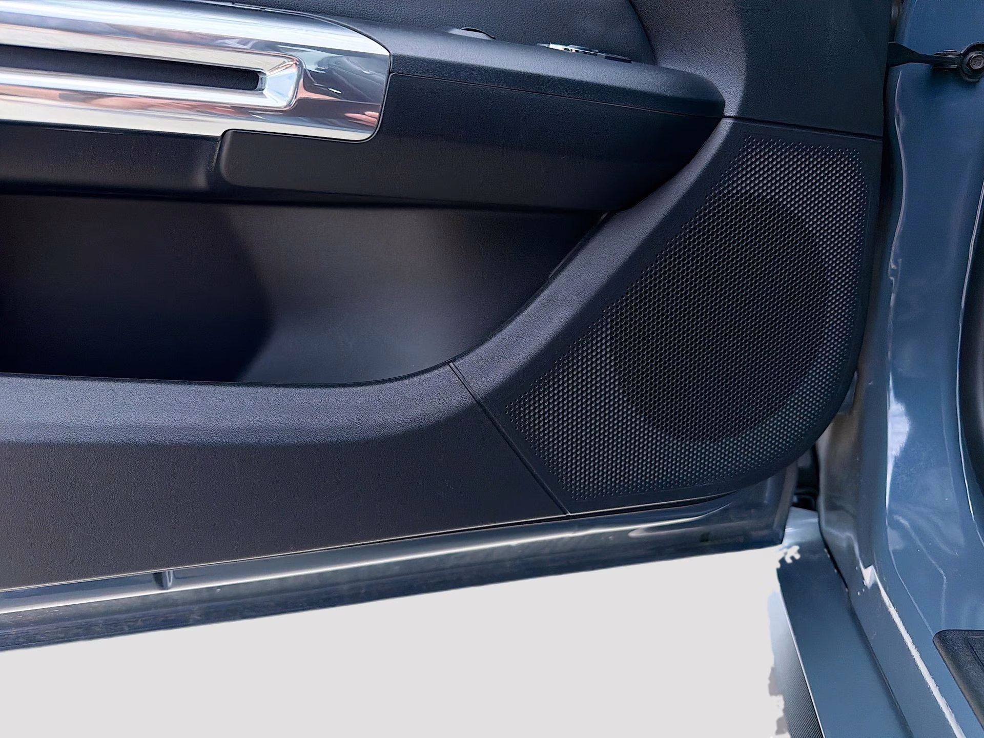 2025 Vapor Blue Metallic Ford Mustang EcoBoost RWD Coupe