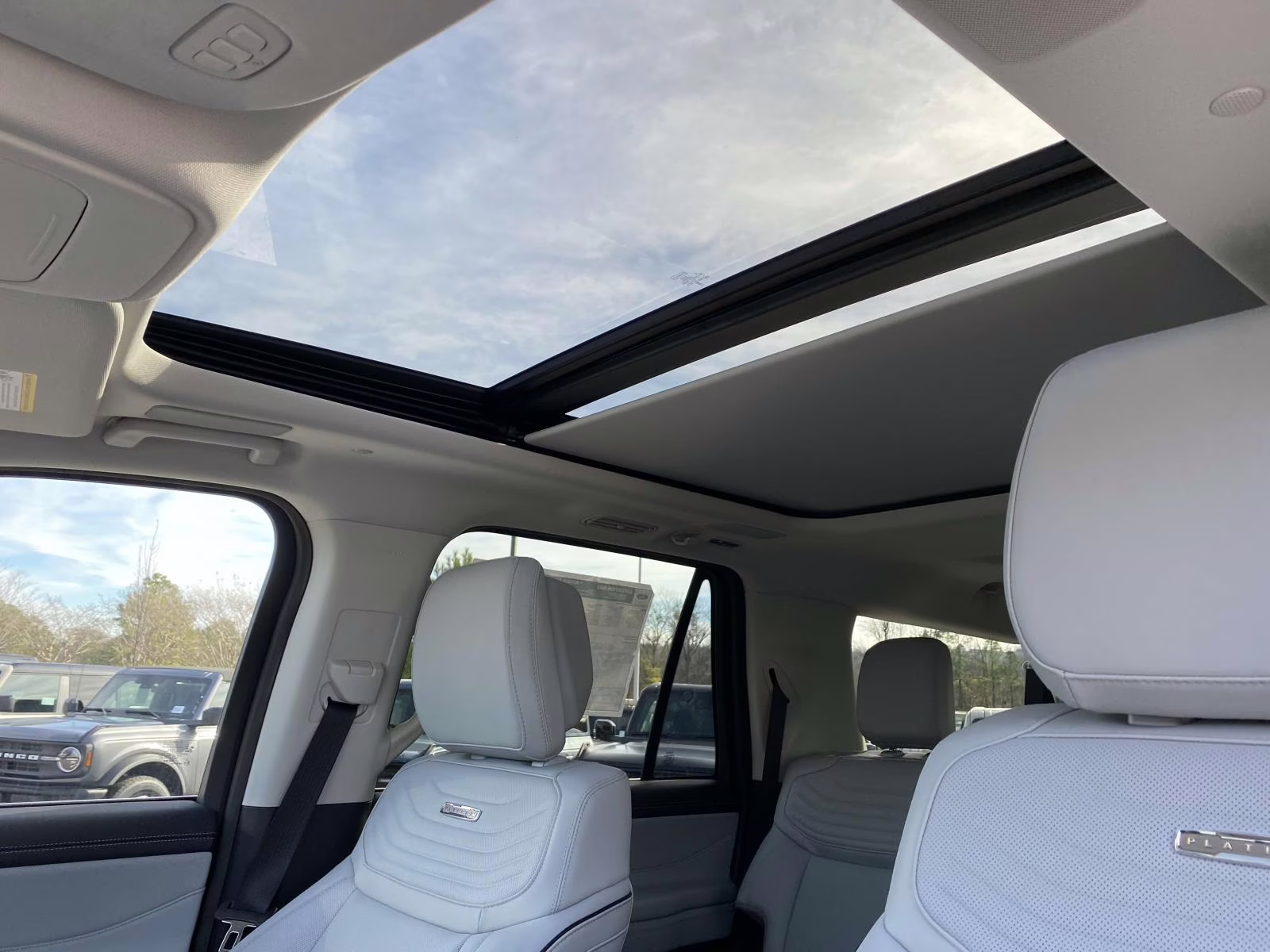 2026 White Metallic Ford Expedition Max Platinum 4X4 SUV