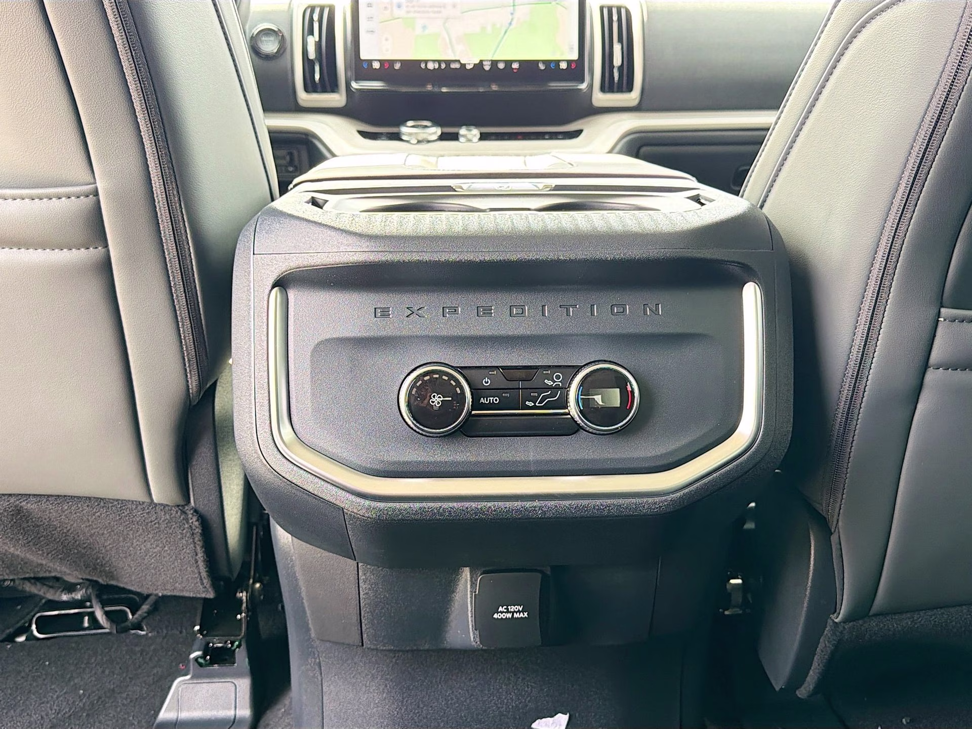 2026 Agate Black Metallic Ford Expedition Active RWD SUV