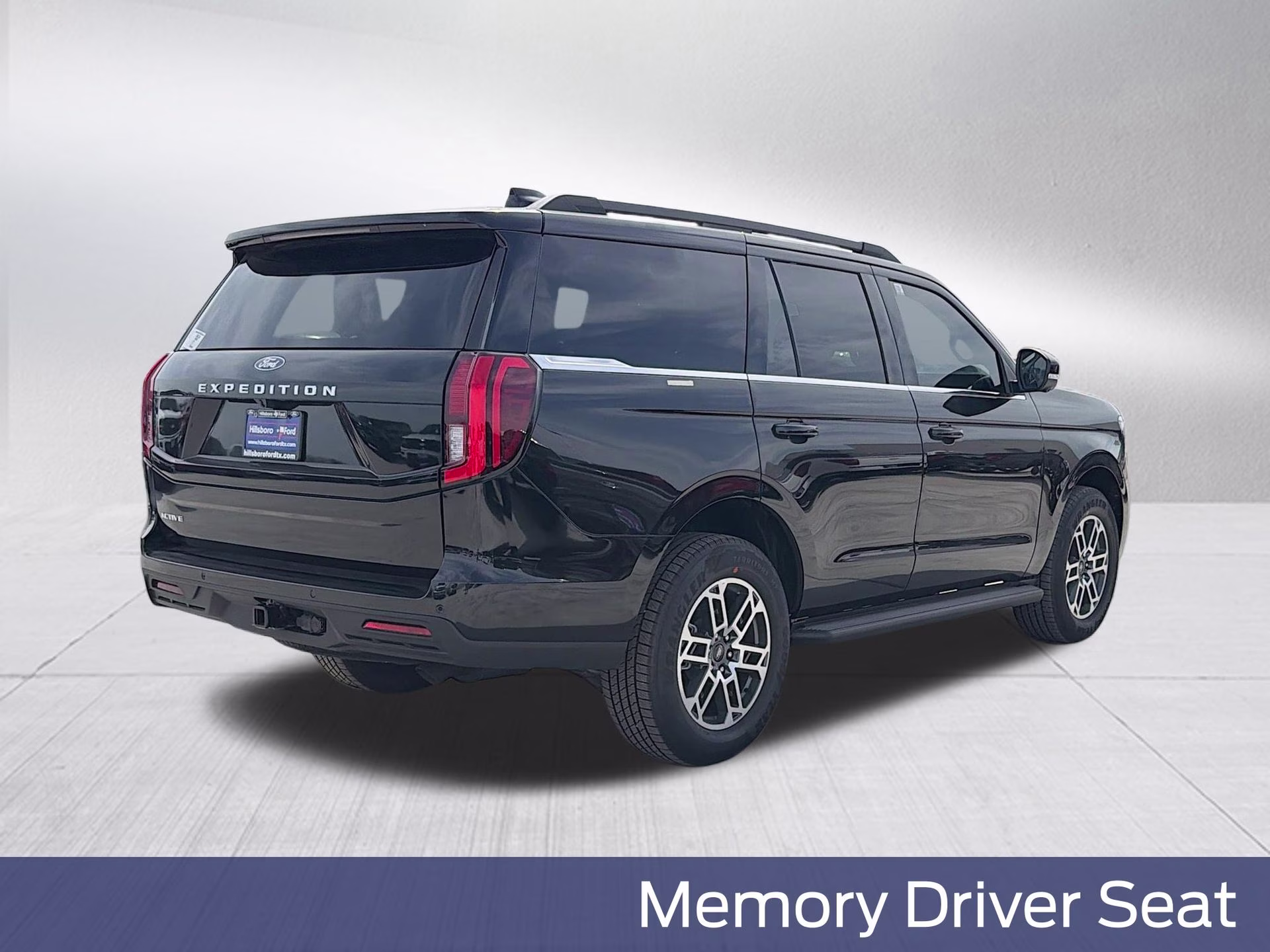 2026 Agate Black Metallic Ford Expedition Active RWD SUV