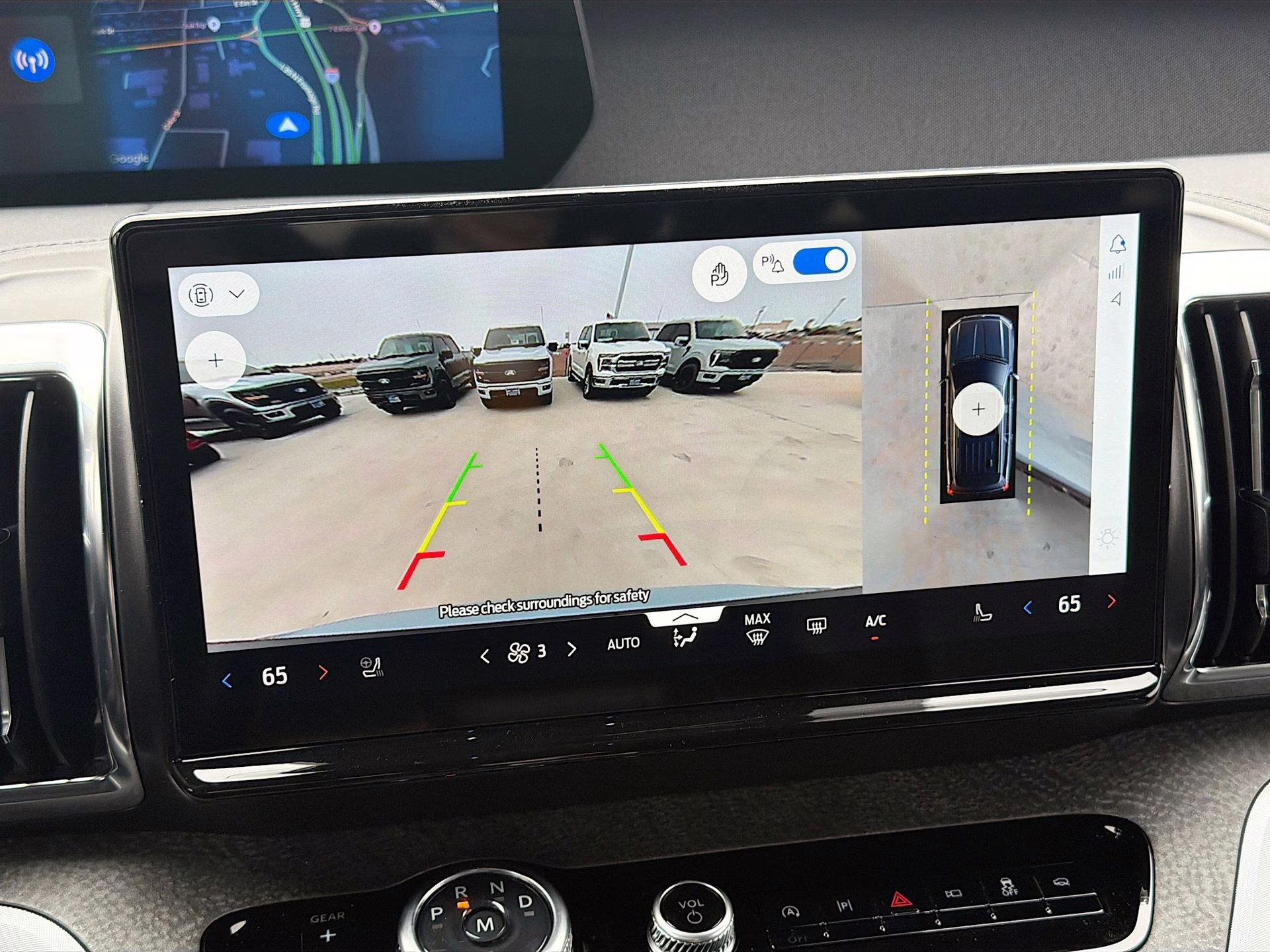 2026 Glacier Gray Metallic Tri-Coat Ford Expedition Tremor 4X4 SUV