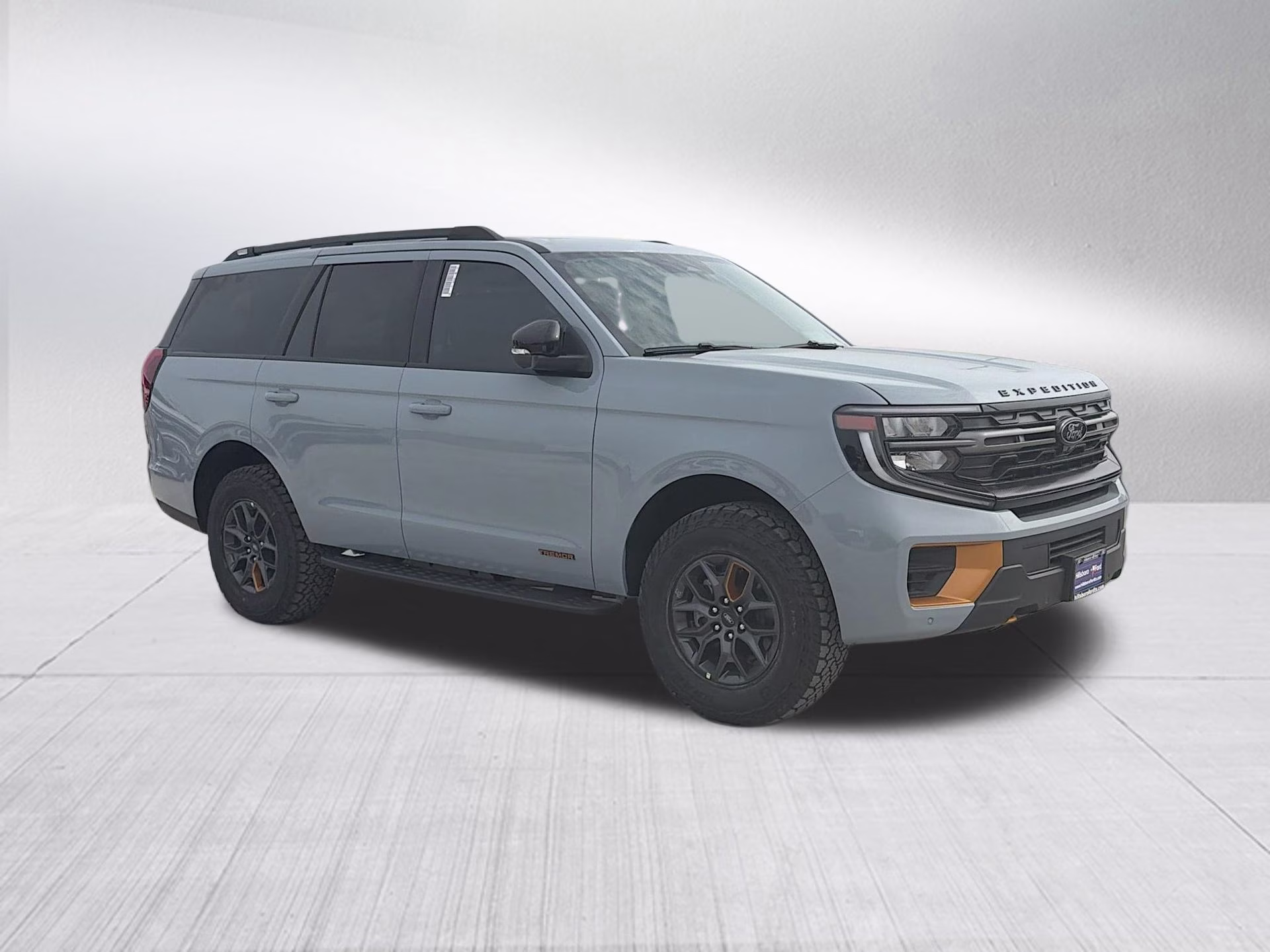 2026 Glacier Gray Metallic Tri-Coat Ford Expedition Tremor 4X4 SUV