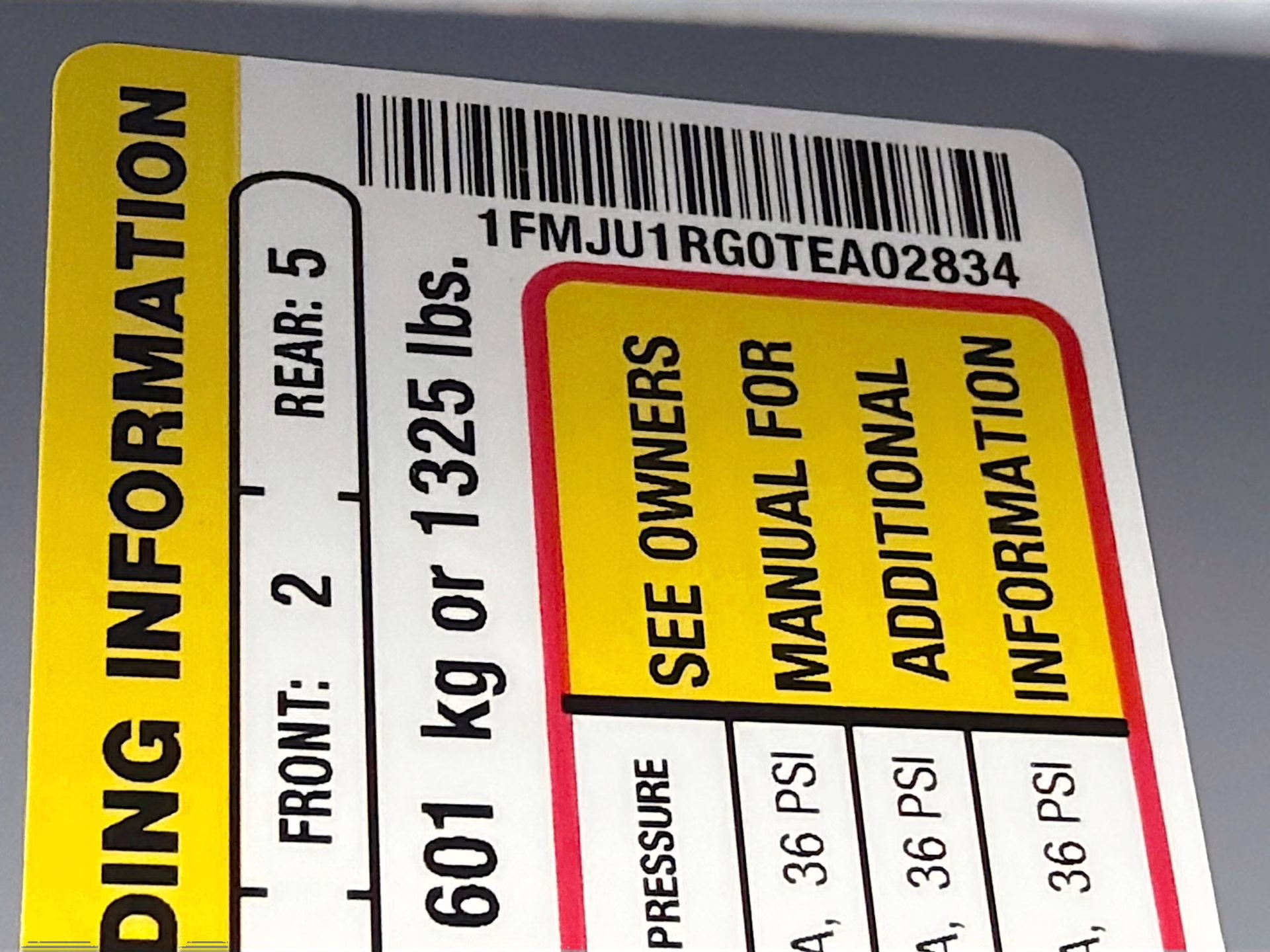 2026 Glacier Gray Metallic Tri-Coat Ford Expedition Tremor 4X4 SUV