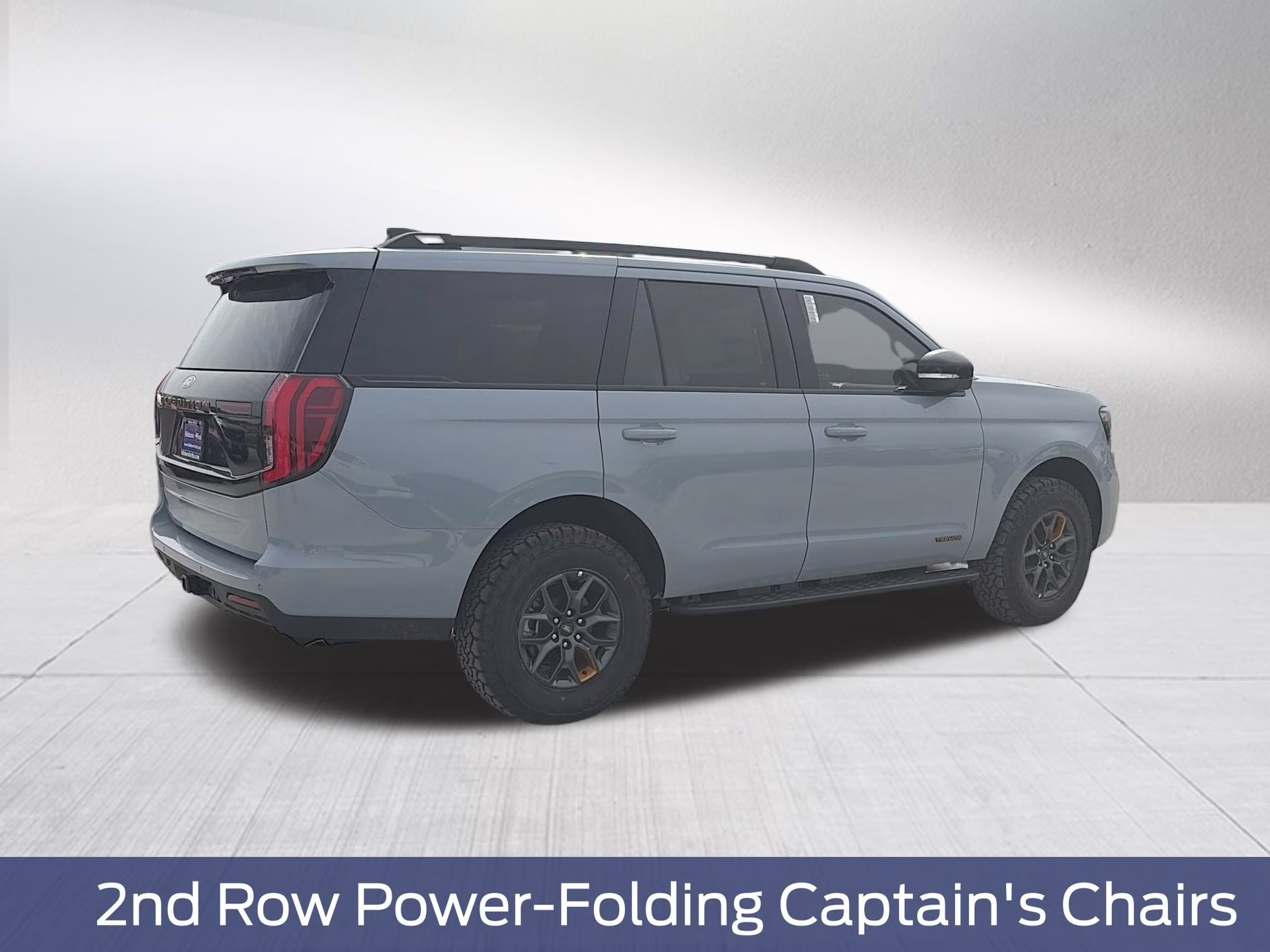 2026 Glacier Gray Metallic Tri-Coat Ford Expedition Tremor 4X4 SUV