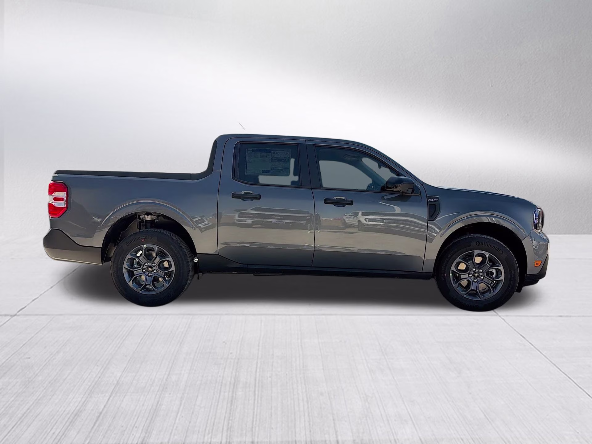 2026 Carbonized Gray Metallic Ford Maverick XLT AWD Truck