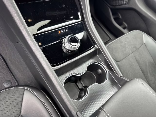 2026 Diamond Black Crystal Pearlcoat Jeep Grand Cherokee Laredo Altitude RWD SUV