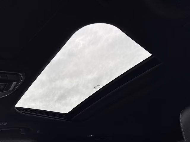 2026 Diamond Black Crystal Pearlcoat Jeep Grand Cherokee Laredo Altitude RWD SUV