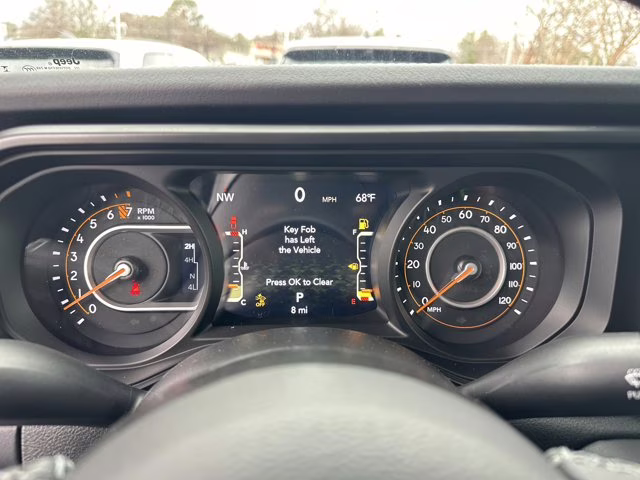 2026 Granite Crystal Metallic Clearcoat Jeep Gladiator Sahara 4X4 Truck