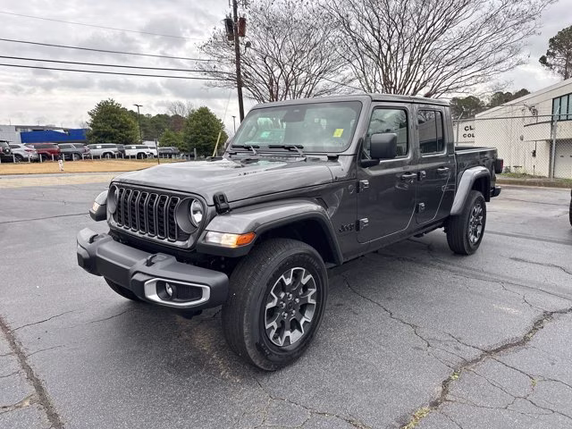 2026 Granite Crystal Metallic Clearcoat Jeep Gladiator Sahara 4X4 Truck