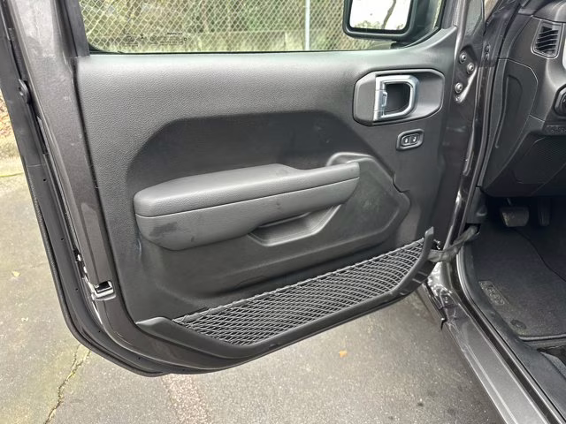 2026 granite crystal metallic clearcoat Jeep Wrangler Sport 4X4 Convertible