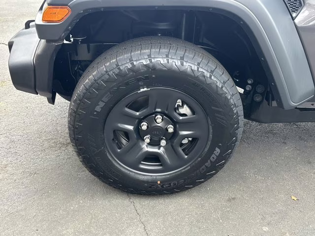 2026 granite crystal metallic clearcoat Jeep Wrangler Sport 4X4 Convertible