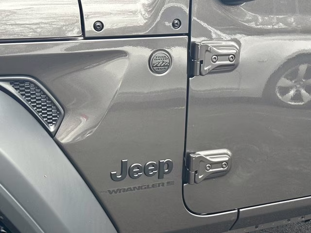 2026 granite crystal metallic clearcoat Jeep Wrangler Sport 4X4 Convertible