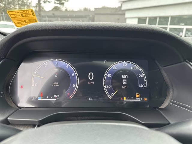 2026 Diamond Black Crystal Pearlcoat Jeep Grand Cherokee Laredo Altitude RWD SUV