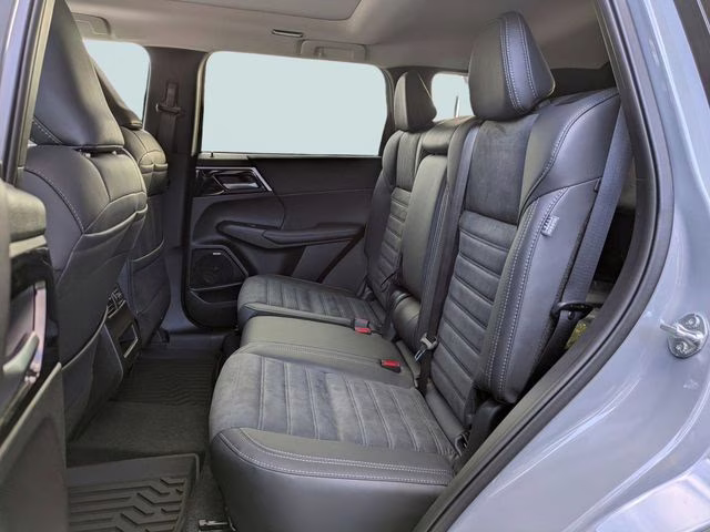 2026 Moonstone Gray/Black Roof Mitsubishi Outlander Trail Edition AWD SUV