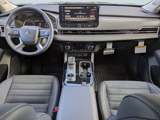 2026 Moonstone Gray/Black Roof Mitsubishi Outlander Trail Edition AWD SUV