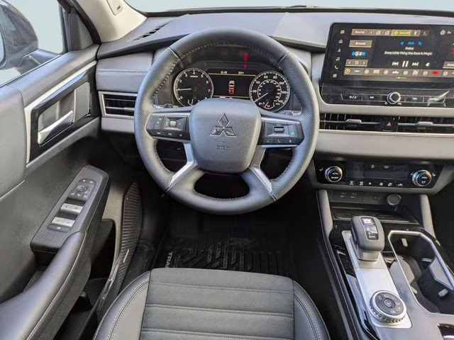 2026 Moonstone Gray/Black Roof Mitsubishi Outlander Trail Edition AWD SUV