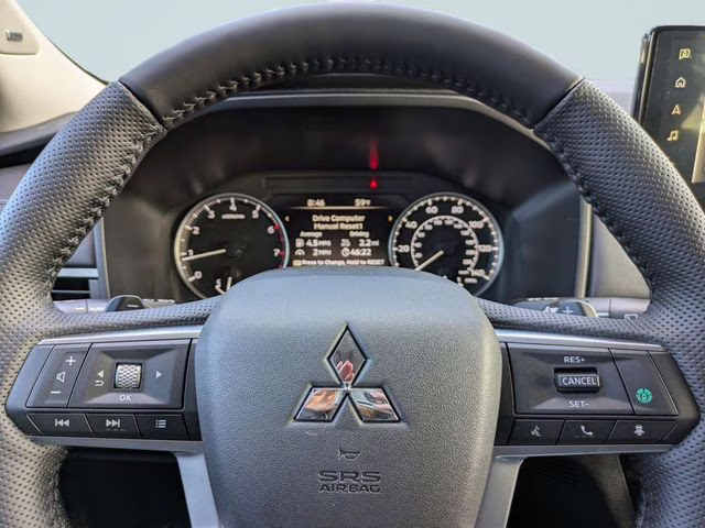 2026 Moonstone Gray/Black Roof Mitsubishi Outlander Trail Edition AWD SUV